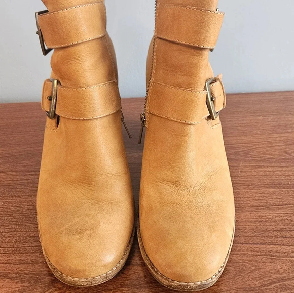 Steve MaddenTrevur Double Buckle Ankle Boots - Picture 9 of 11